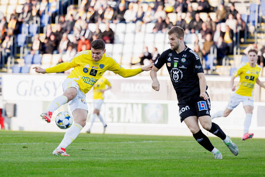 Falkenbergs Albin Andersson och Örebros Hampus Söderström