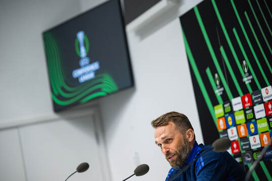Head coach Jani Honkavaara of Djurgården