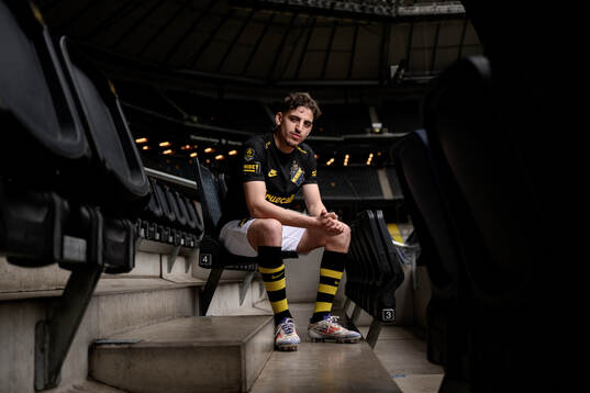 Bla gjennom flere bilder av Fotboll, Allsvenskan, AIK, Porträtt