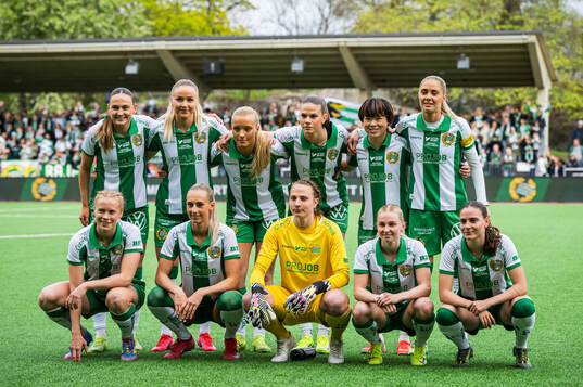 Hammarbys spelare poserar för lagbild