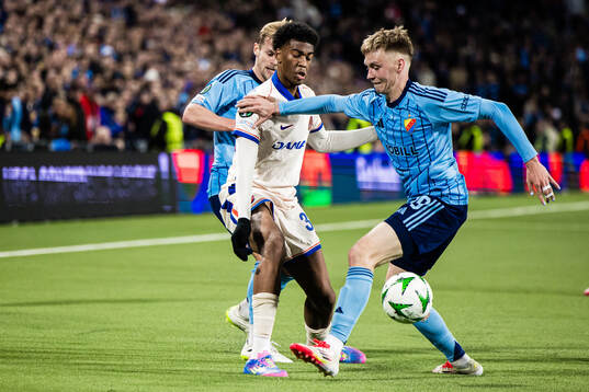 Joshua Acheampong of Chelsea and Santeri Haarala of Djurgården