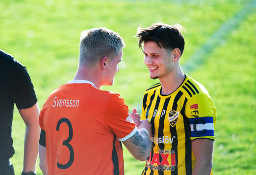 Bla gjennom flere bilder av Fotboll, division 2, IFK Hässleholm - Kristianstads FC