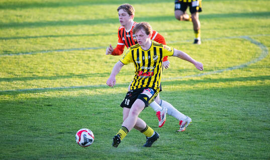 IFK Hässleholms Sam Hegdal i matchen i division 2 mellan IFK Hässleholm och Kristianstads FC i Hässleholm 2 maj 2025.