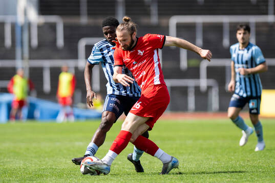 Ariana FCs Oskar Sverrisson