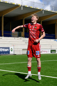 Skövde AIKs Elias Nordström jublar