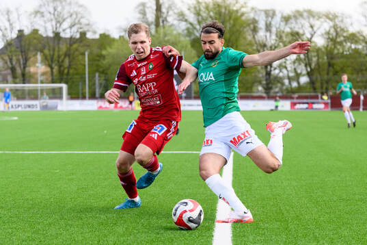 Skövde AIKs Samuel Sörman och Jönköpings Södras Anmar