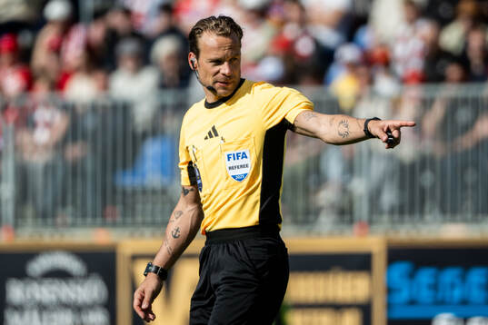 Domare Kristoffer Karlsson