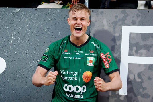 Varbergs Edvin Tellgren jublar