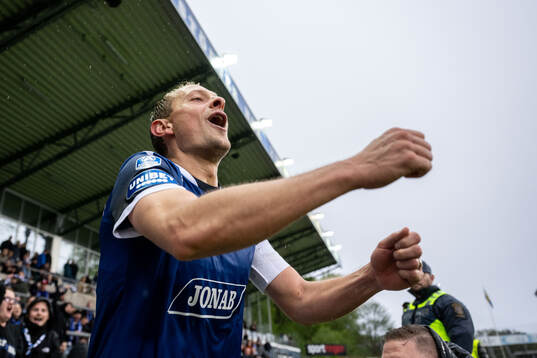 Halmstads Joel Allansson jublar