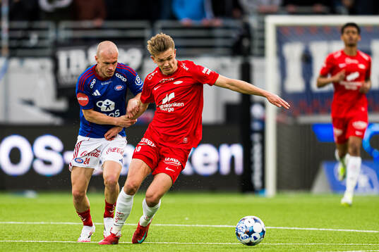 Petter Dahle Strand of Vålerenga and Emil Kornvig of Brann