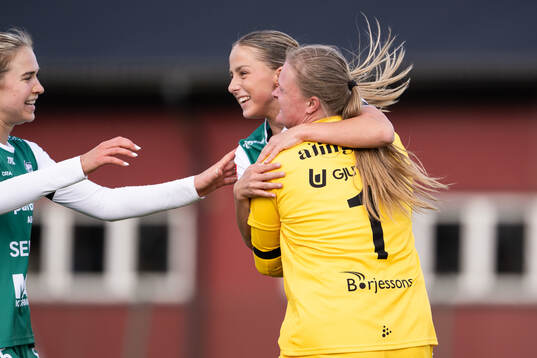 Alingsås Emmaliina Tulkki, Isabella Svanström och