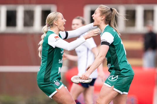 Alingsås Karin Lundin jublar med Moa Öhman