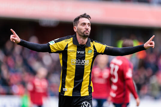 Bla gjennom flere bilder av Fotboll, Allsvenskan, Öster - Hammarby