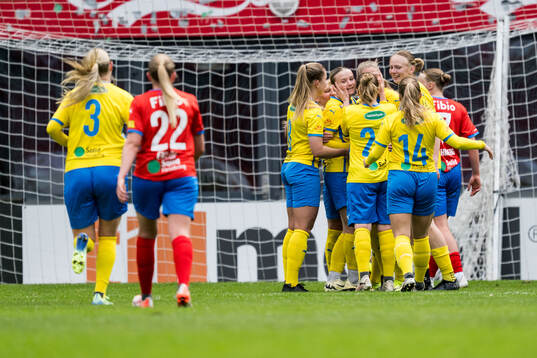 Eskilsminnespelarna jublar efter 0-2