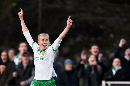 Bla gjennom flere bilder av Fotboll, Damallsvenskan, Hammarby - Häcken