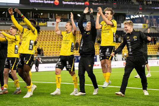 Elfsborgs spelare jublar