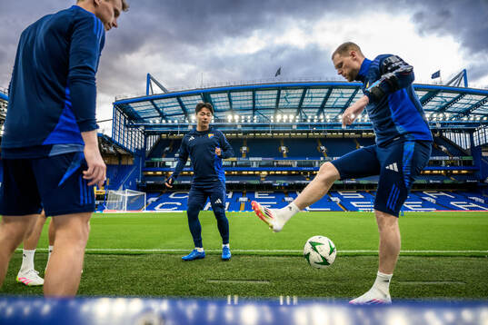 Bla gjennom flere bilder av Football, UEFA Conference League, Djurgården, Training
