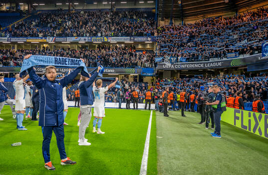 Bla gjennom flere bilder av Football, UEFA Conference League, Semifinal, Chelsea - Djurgården