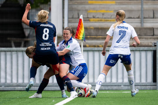 Rosengårds Hanna Andersson trycks bort av IFK Norrköpings