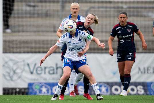 Rosengårds Bea Sprung och IFK Norrköpings Carrie Jones