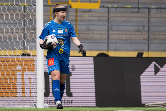 Örebro SKs Nadine Allard