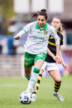 Hammarbys Nadia Nadim och AIKs Adelisa Grabus