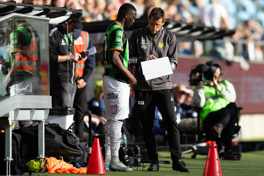 GAIS Ibrahim Diabate och assisterande tränare Kenneth