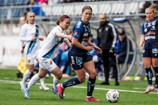 Djurgårdens Urara Watanabe och Linköpings Polly Doran