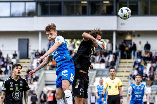 Oddevolds Gustav Forssell och Örebros Melvin Bajrovic