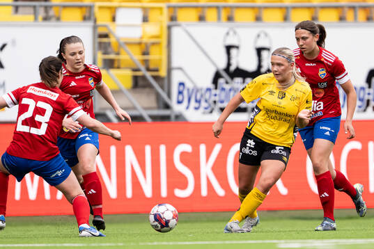 Elfsborgs Hannah Wallin och Gauthiods Agnes Österberg