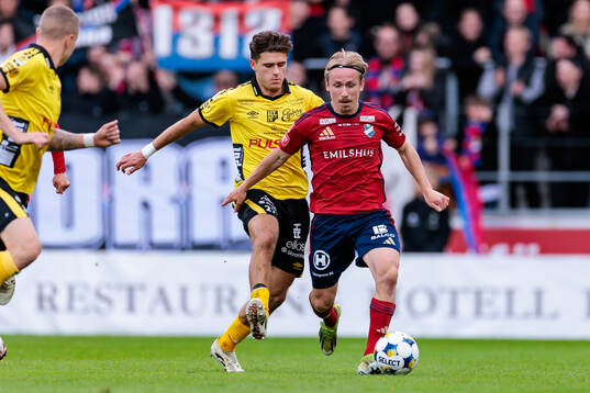 Elfsborgs Besfort Zeneli och Östers David Seger