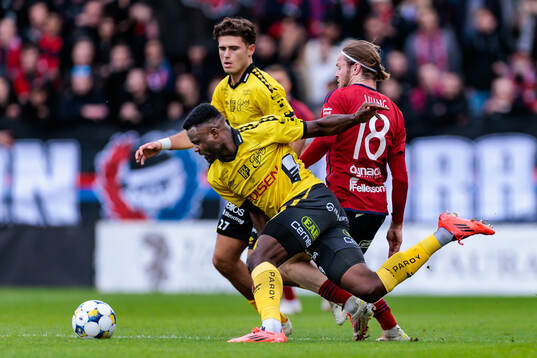 Elfsborgs Ibrahim Buhari och Östers Daniel Ljung