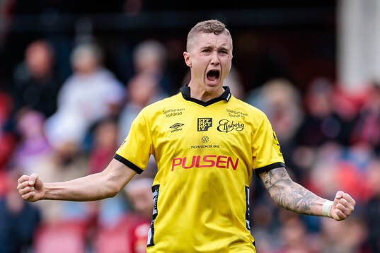 Bla gjennom flere bilder av Fotboll, Allsvenskan, Öster - Elfsborg