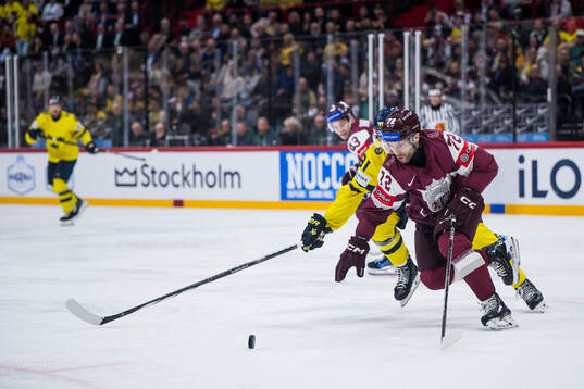 Leo Carlsson of Sweden and Janis Jaks of Latvia