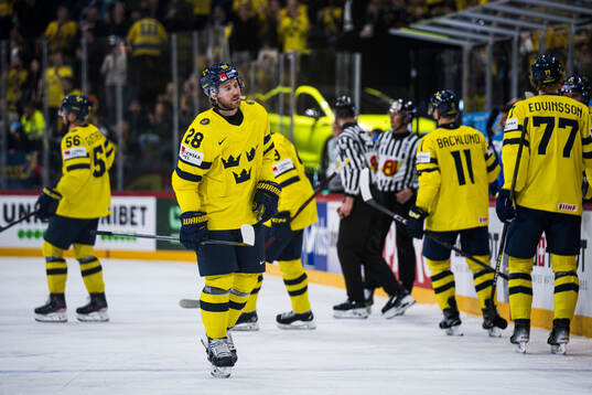 Elias Lindholm of Sweden celebrates the 1-0 goal
