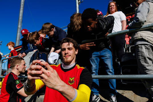 Östersunds målvakt Adam Benediktsson