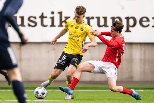 Elfsborgs Viggo Lidberg och Kalmars Anton Persson