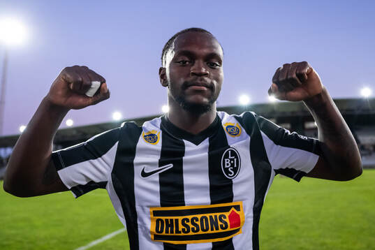 Landskronas Kofi Asare jublar