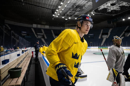 Simon Edvinsson of Sweden at a practice session