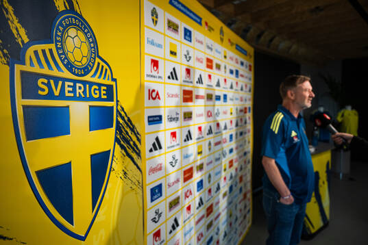 Head coach Peter Gerhardsson of the Swedish women's national football team at a press conference