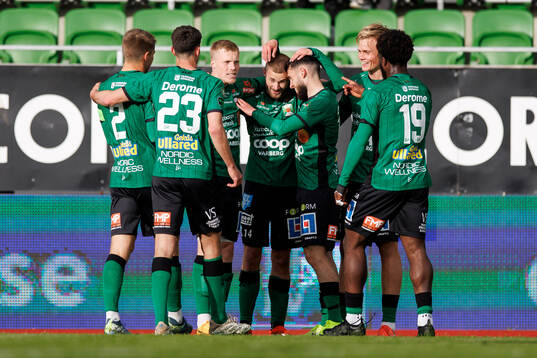 Varbergs Oliver Alfonsi jublar efter 2-0