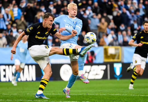 AIKs Kazper Karlsson och Malmö FFs Otto Rosengren