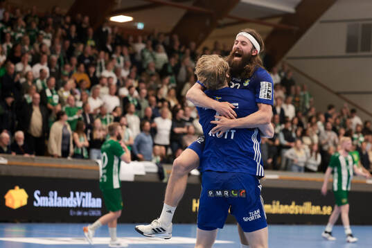 Ystad IFs Philip Stenmalm och Julius Lindskog Andersson jublar
