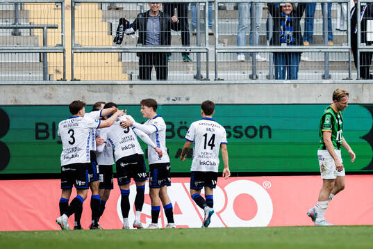 Sirius Robbie Ure jublar efter 0-1