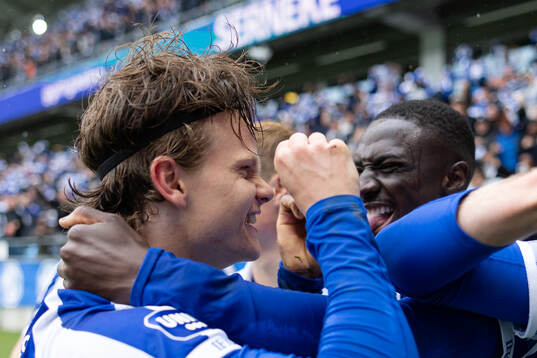 Bla gjennom flere bilder av Fotboll, Allsvenskan, IFK Göteborg - Malmö FF