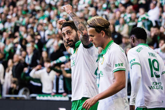Hammarbys Nahir Besara jublar efter 1-0