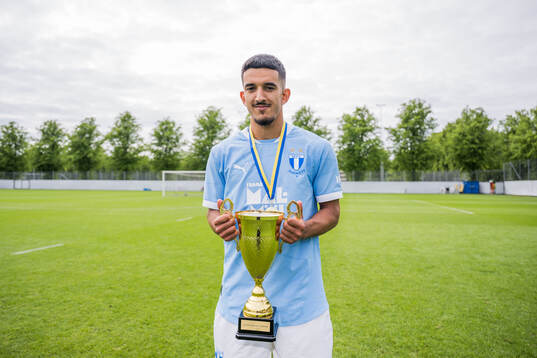 Malmö FFs Zakaria Loukili jublar