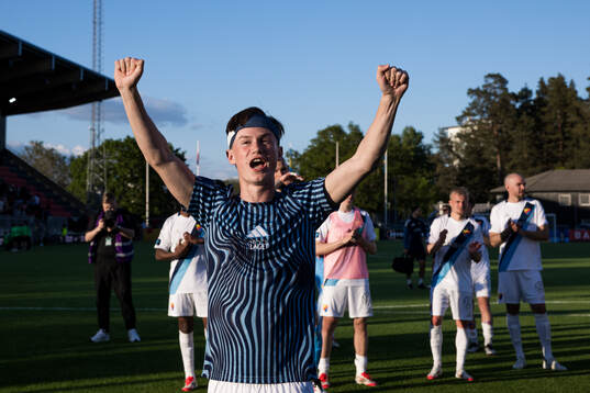 Djurgårdens Alexander Andersson jublar