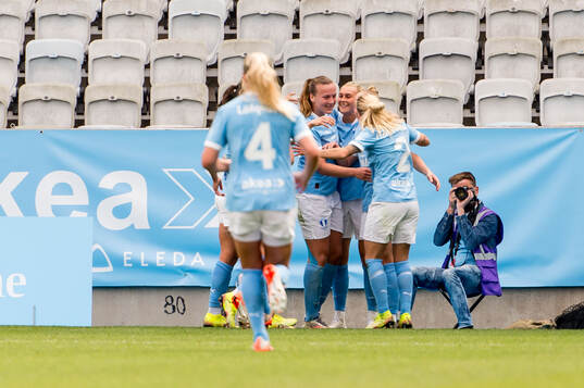 Malmö FFs Beatrice Persson jublar