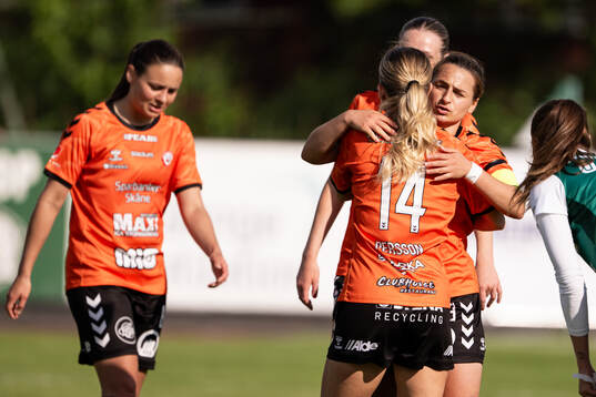 Kristianstads Emma Petrovic jublar